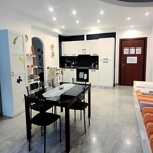  Appartement For - - Metro B